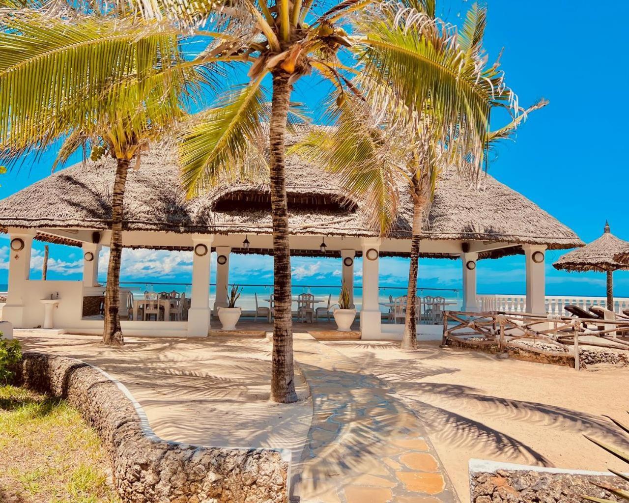 Terrazza Mawe Zuri Resort Watamu Exterior photo