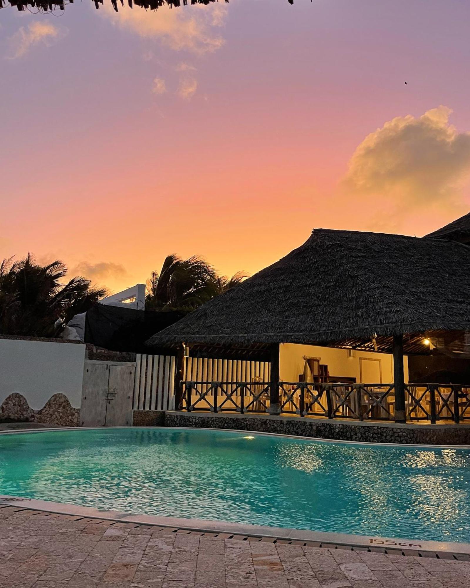 Terrazza Mawe Zuri Resort Watamu Exterior photo
